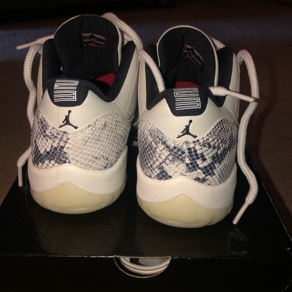 Jordan Retro 11 Concord Snake Skin - Picture 7 of 8